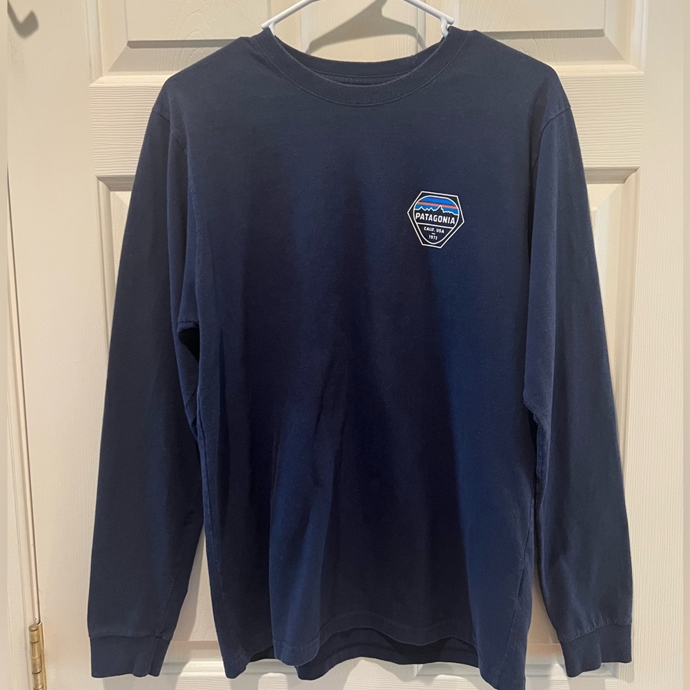 Patagonia Men’s Graphic Long Sleeve Shirt Navy Logo Size Medium